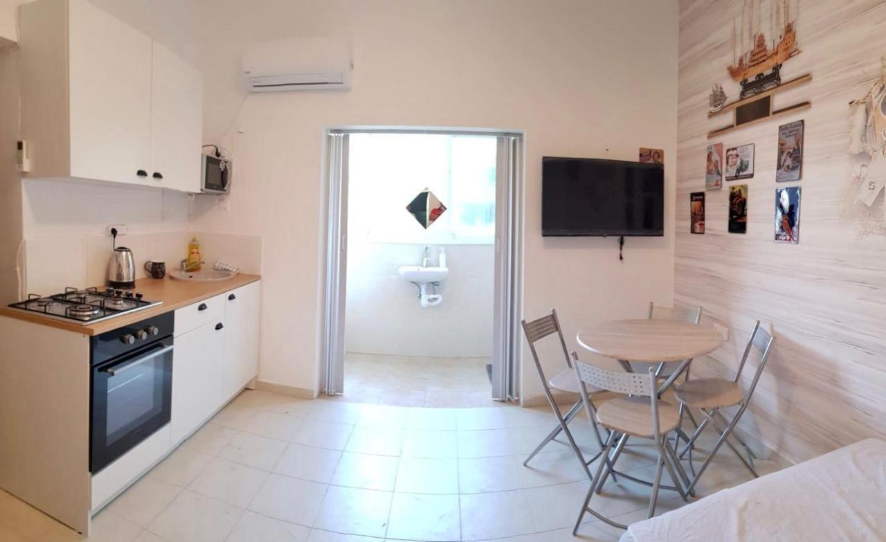 Shantell Boutique Apartments Netanya Exterior photo